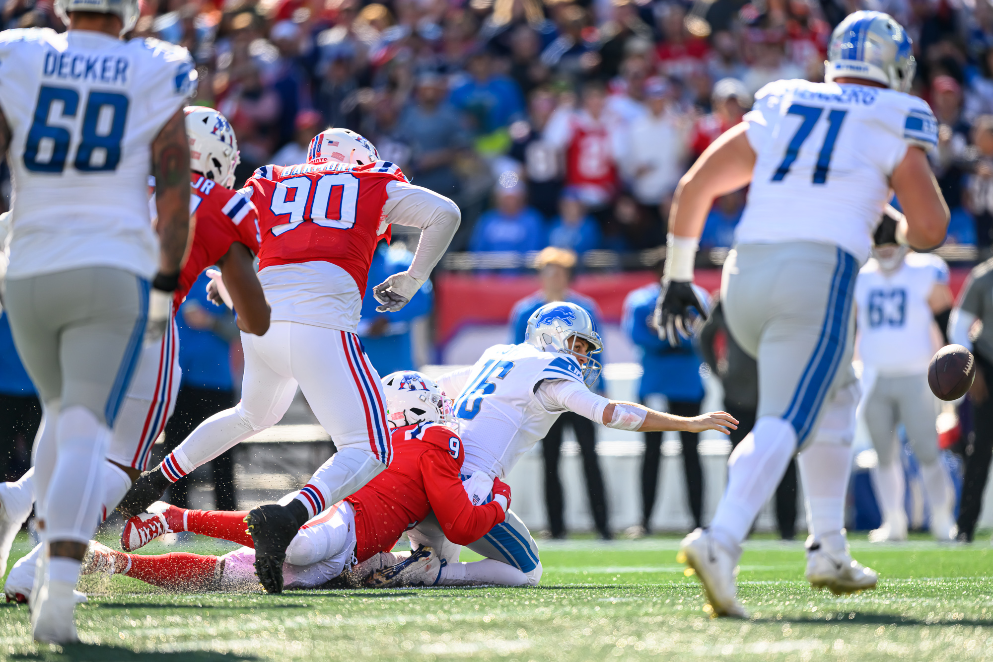 How Bailey Zappe led the Patriots to a dominant win in his first career  start - The Athletic