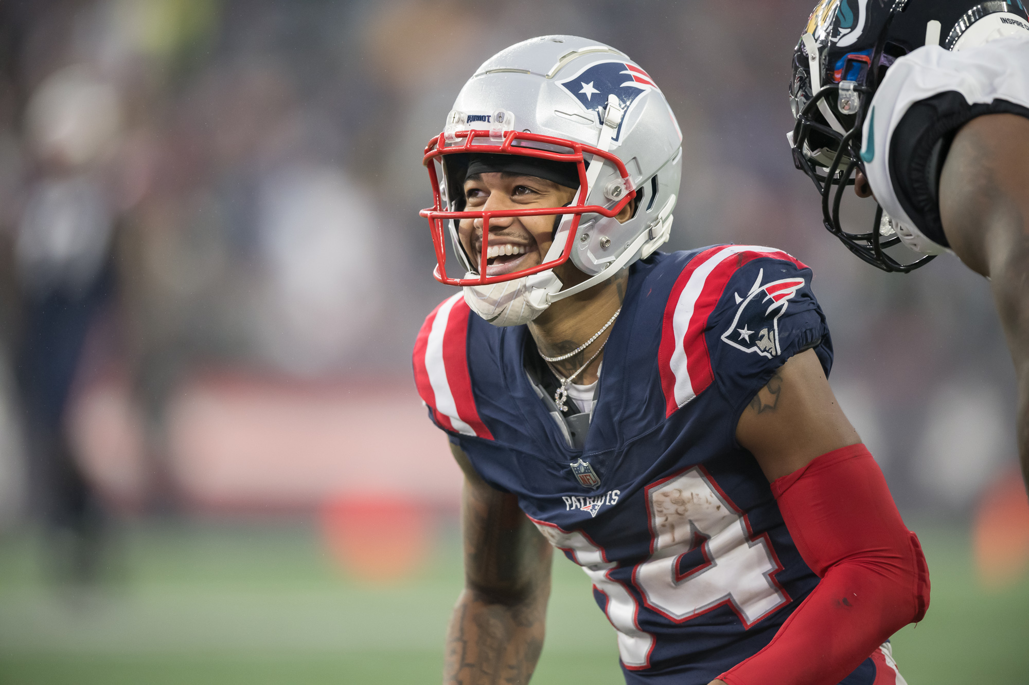 New England Patriots top receiver Tyquan Thornton reportedly off to  'worrying' start in training camp