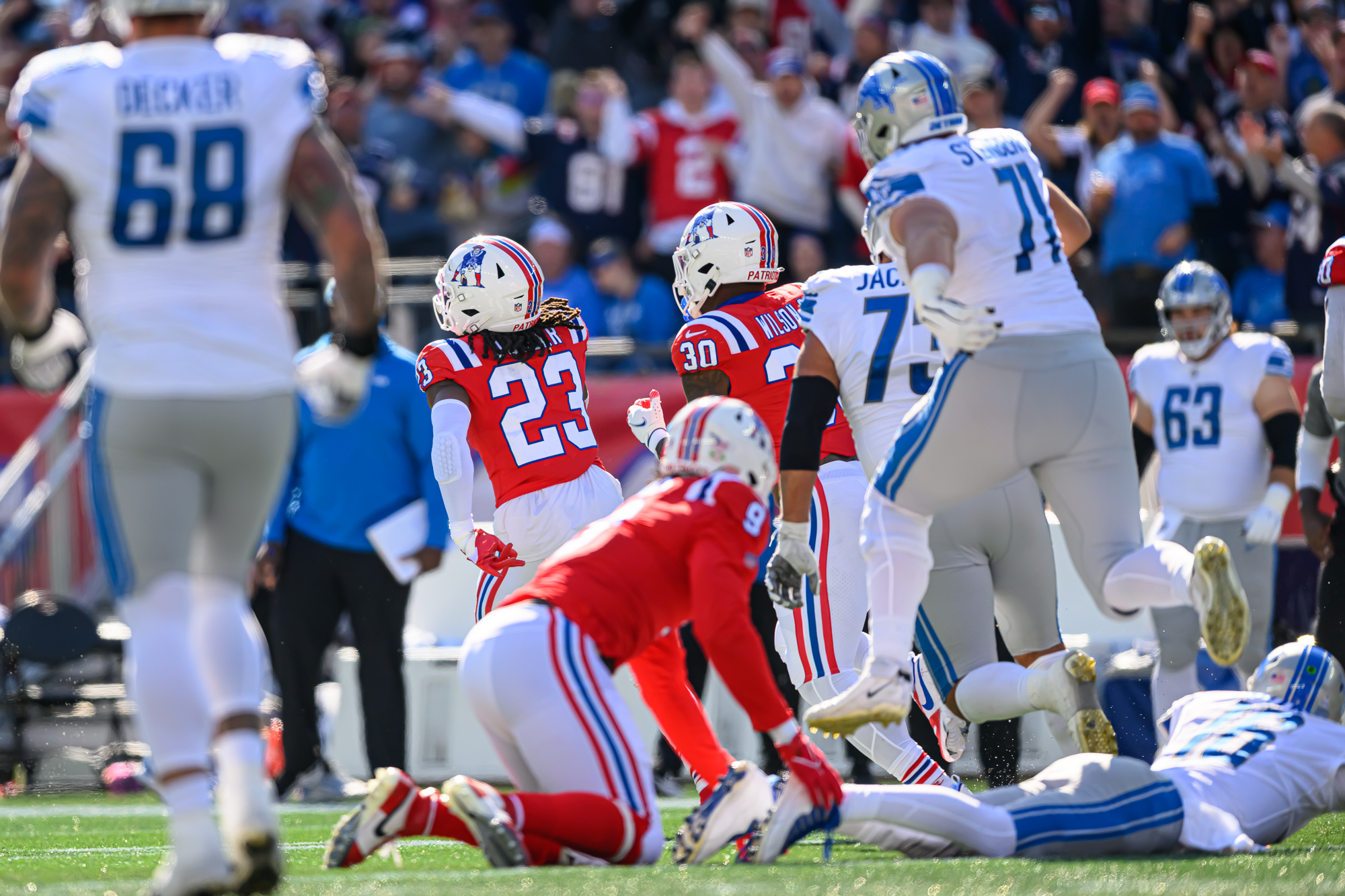 Matthew Judon of the New England Patriots sacks Jared Goff of the