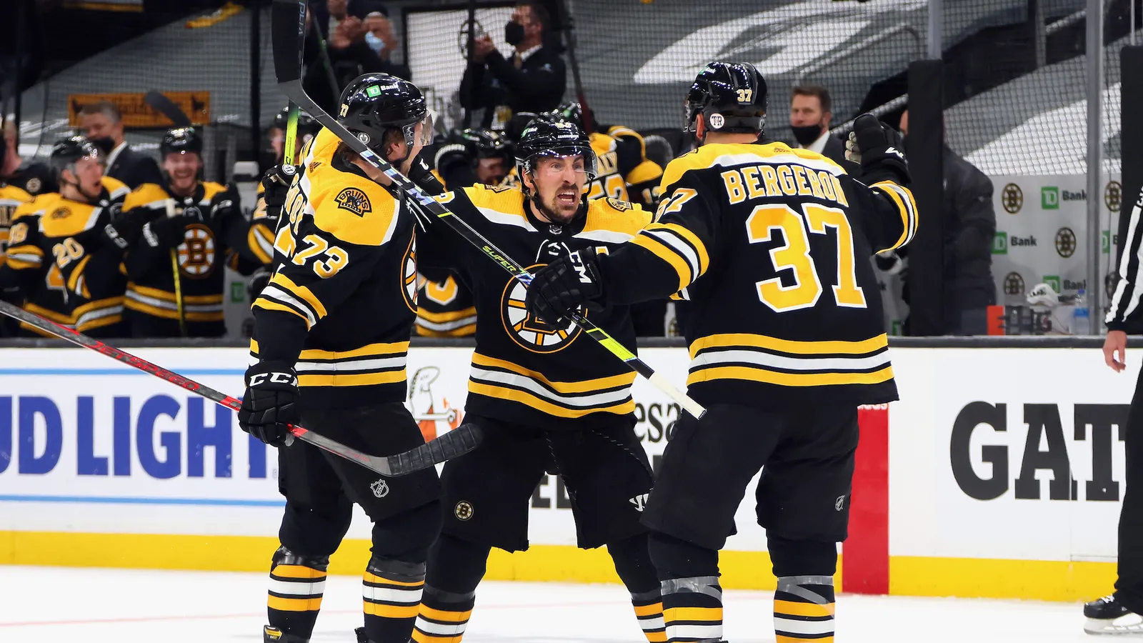 Bruins Announce 2021 22 Schedule Season Home Opener Set For Oct 16