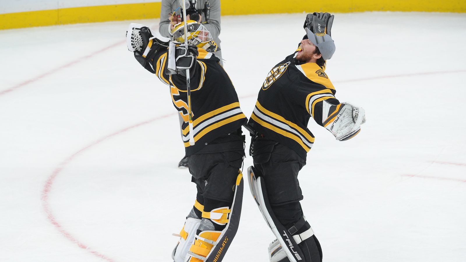 Bruins notebook: Rookie Jeremy Swayman named No. 2 goalie for playoffs