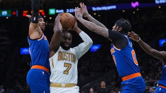 Simone's Six: Missed shots, counter-attacks, and Derrick White's Super Bowl bet from Celtics-Knicks taken at TD Garden (Celtics)