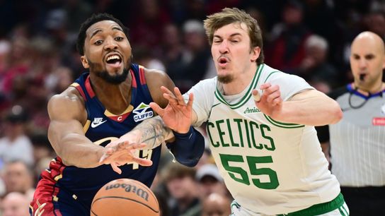 Simone's Six: Jaylen Brown's reads, Baylor Scheierman's hustle, and awesome defense in Celtics-Cavaliers taken at BSJ Headquarters (Celtics). Photo by © Ken Blaze