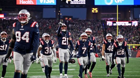 BSJ Game Report: Patriots 28, Texans 16 - New England returns to AFC Championship as defense stars again taken at Gillette Stadium (Patriots)