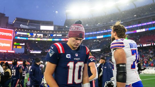 Bedard's Breakdown: Breaking down Drake Maye's struggles in the second half vs. Bills taken at BSJ Headquarters (Patriots)