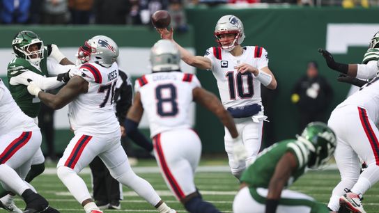 Podcasts: Bedard breaks down Patriots' rout of the Jets, Drake Maye with CLNS and 98.5 The SportsHub taken at BSJ Headquarters (Patriots). Photo by (USA Today Network)