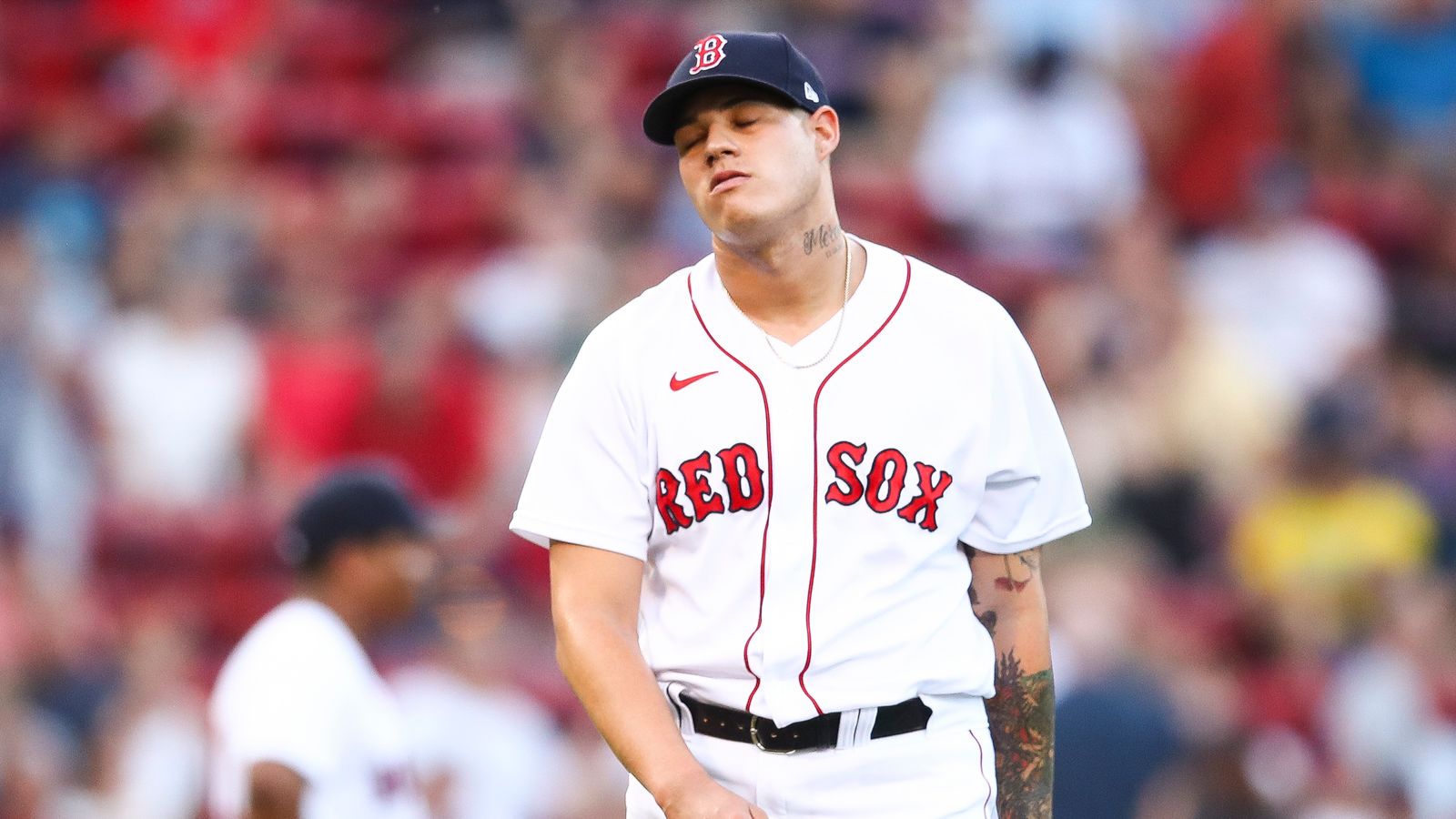 Report: Red Sox extend Kike Hernandez for 2023