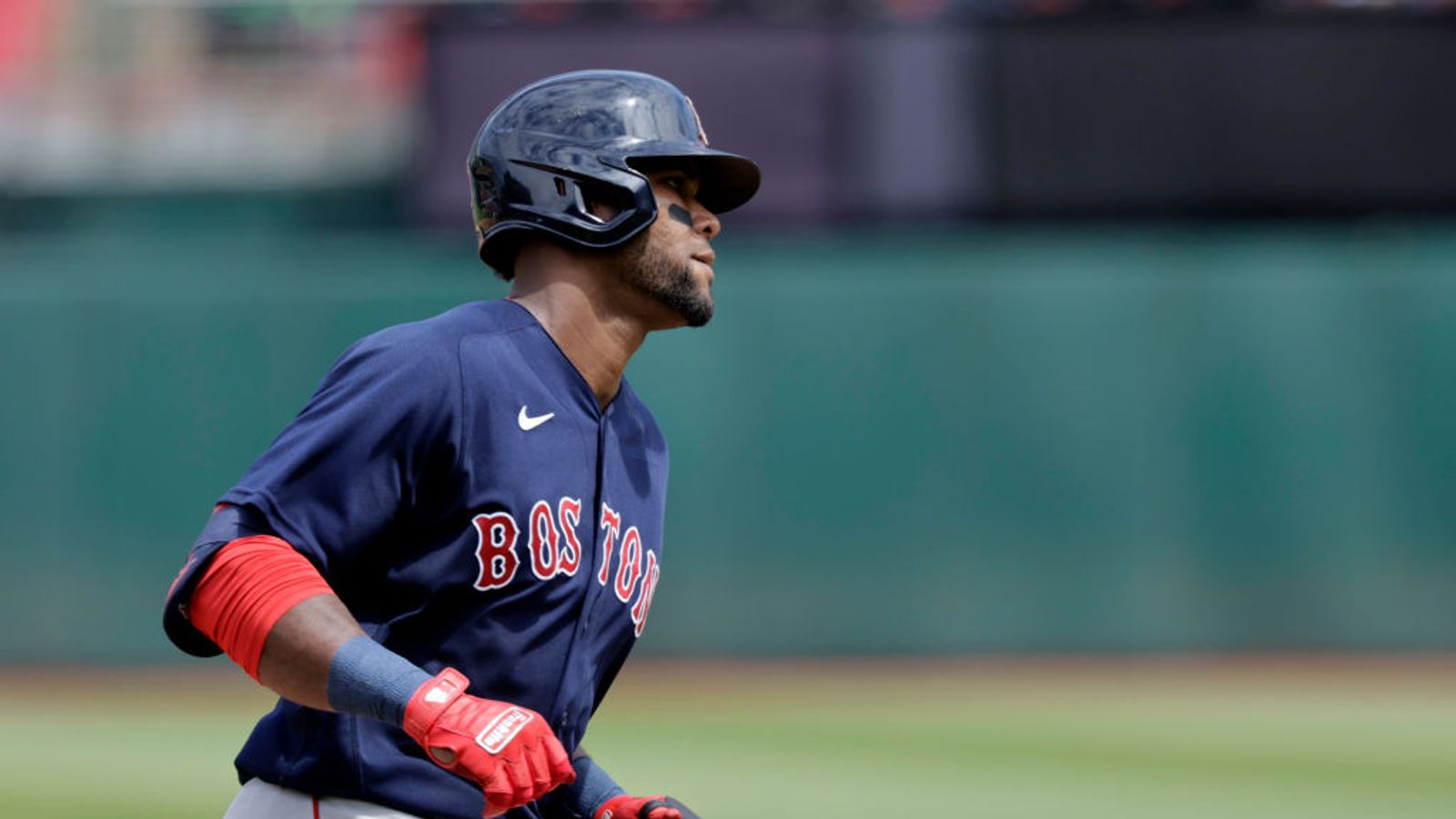 Benintendi's approach at plate big hit