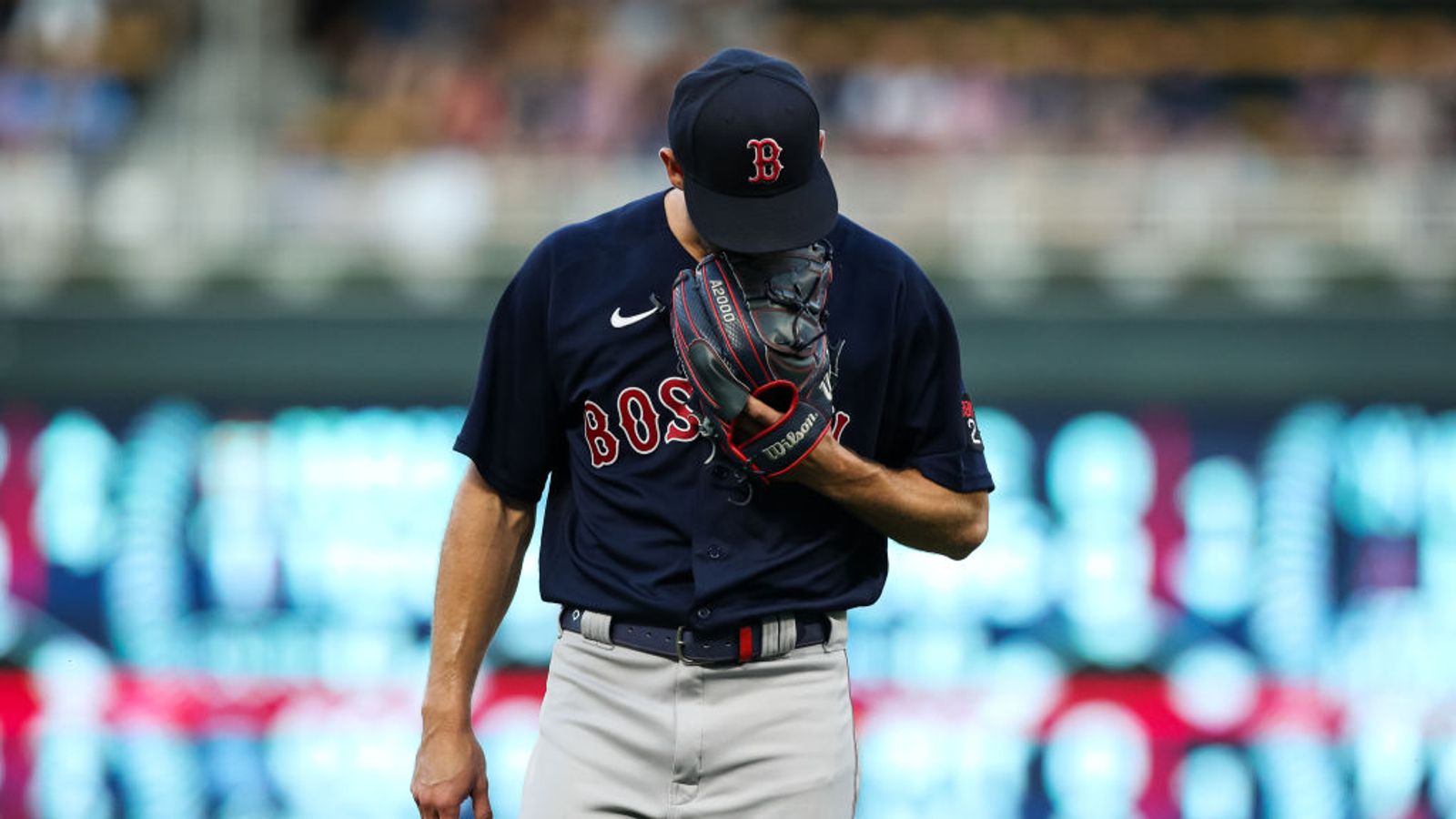 The Red Sox lose to the Seattle Mariners, 8-2, on Saturday at Fenway Park