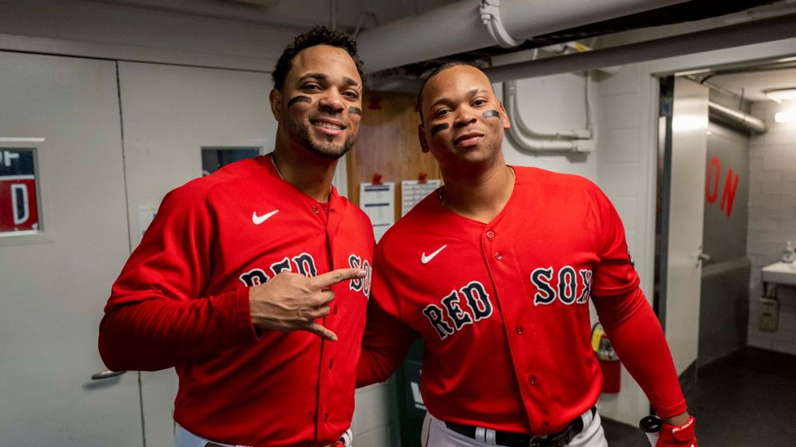 Kennedy says Red Sox haven't discussed Xander Bogaerts trade