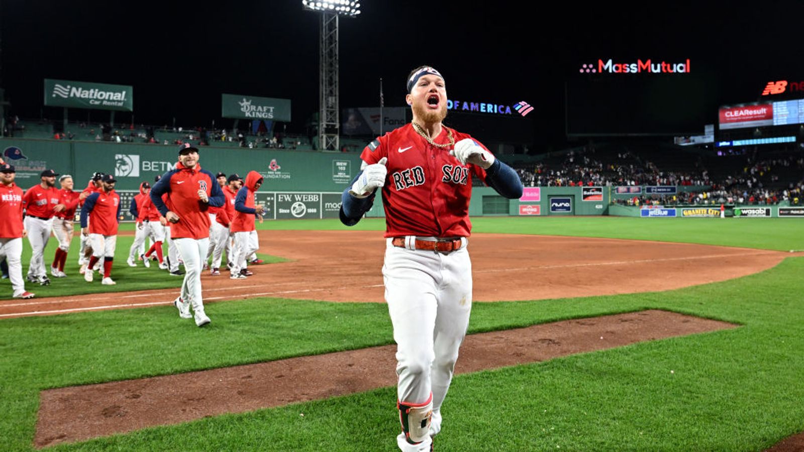 Alex Verdugo delivers Red Sox another walkoff win with ninth