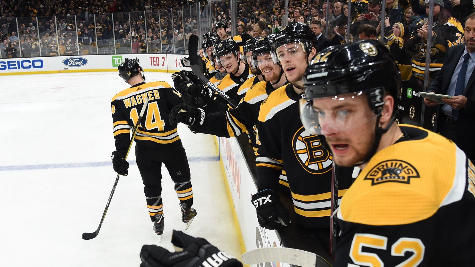 NHL Notebook Sizing up the Bruins’ 7th Player Award candidates