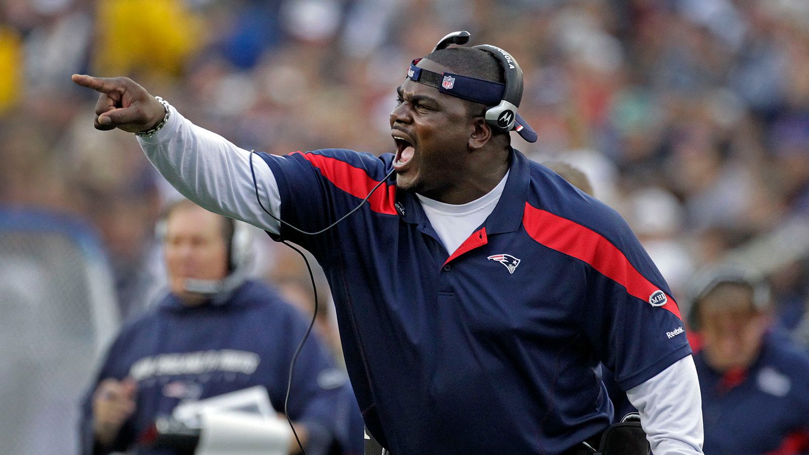 Patriots Notebook: Longtime assistant Pepper Johnson to leave