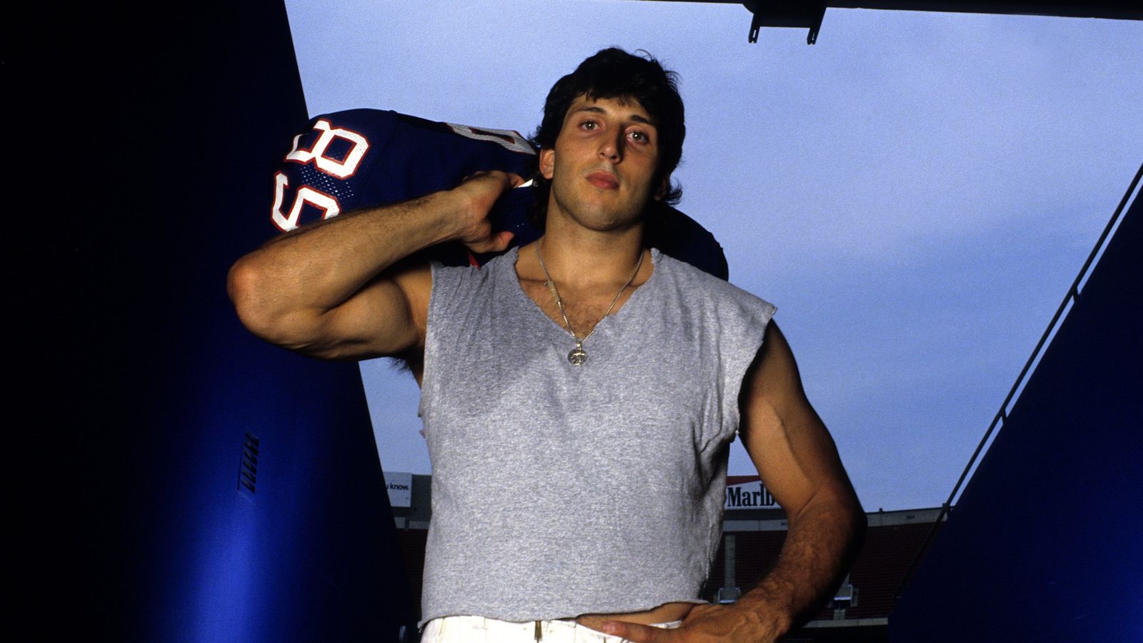 The Life And Career Of Mark Bavaro (Story)