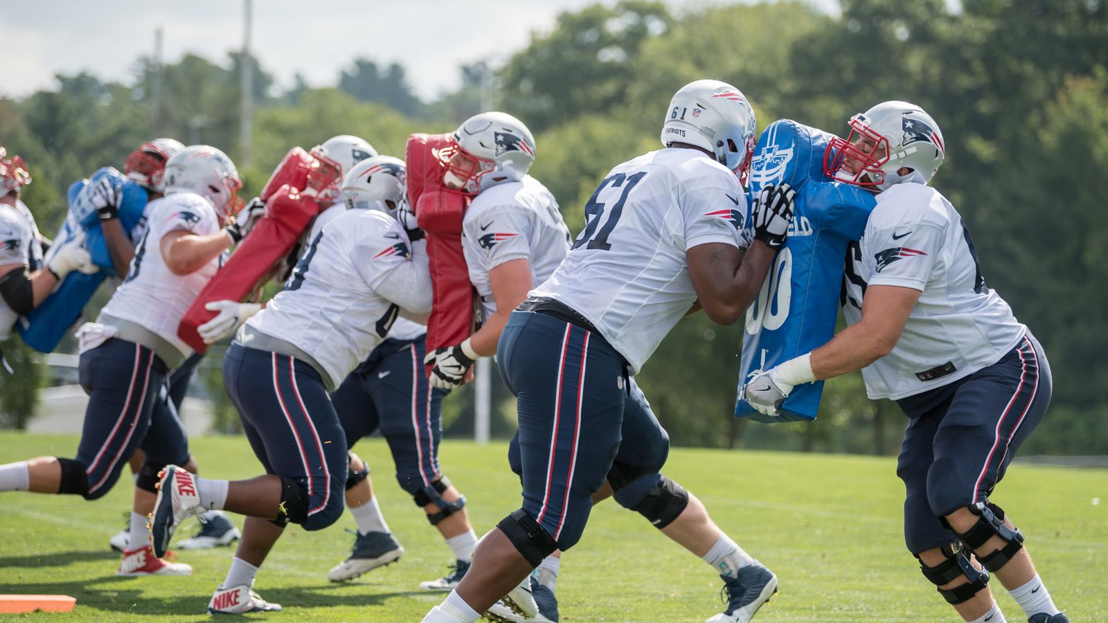 Bill Belichick: 'Nobody works harder' than Deatrich Wise, Derek Rivers