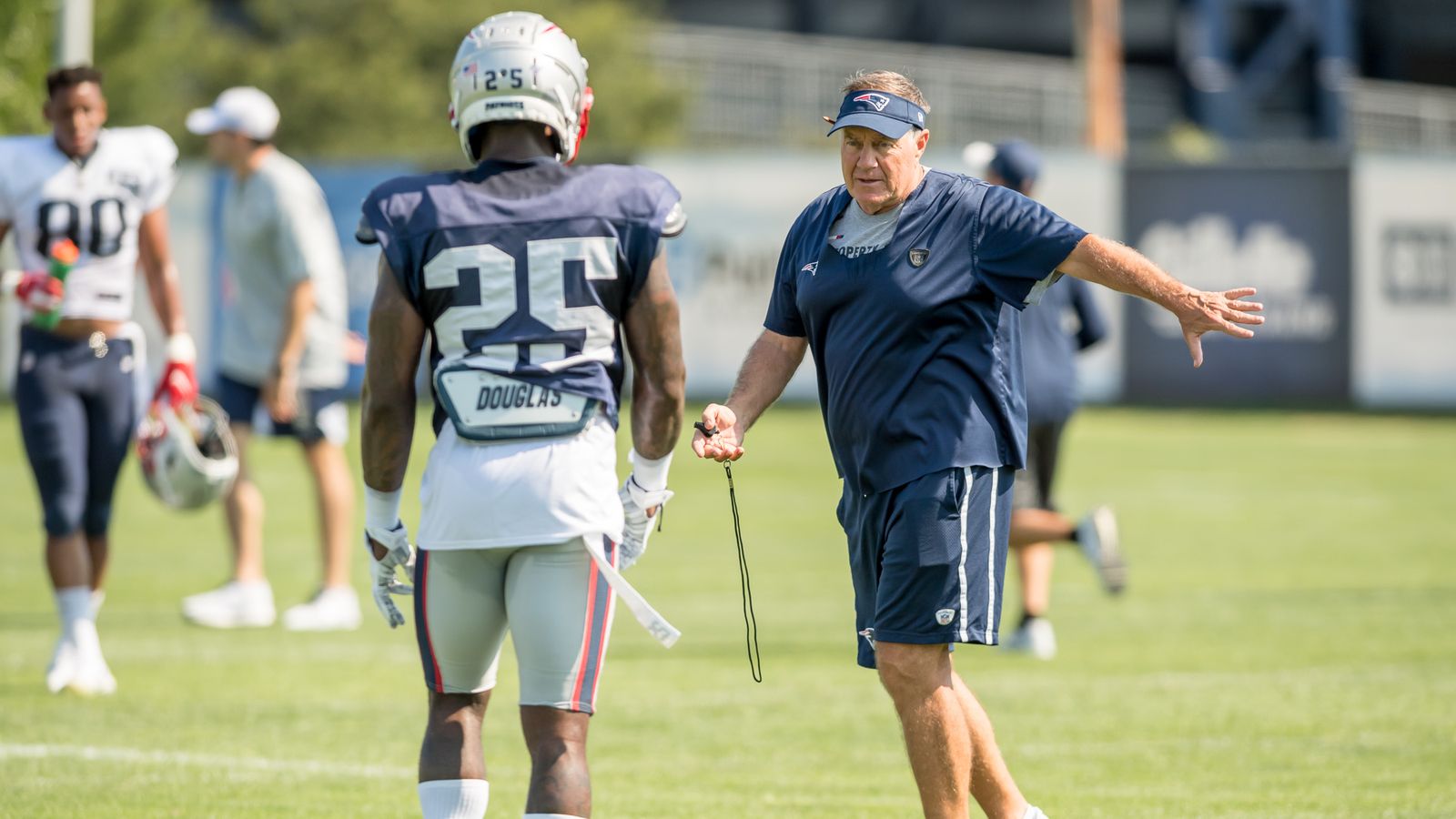 Bill Belichick: 'Nobody works harder' than Deatrich Wise, Derek Rivers