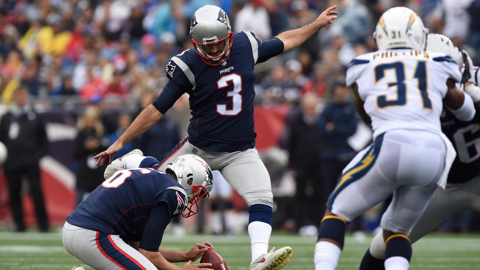 Patriots agree to $17.2 million deal with kicker Stephen Gostkowski 