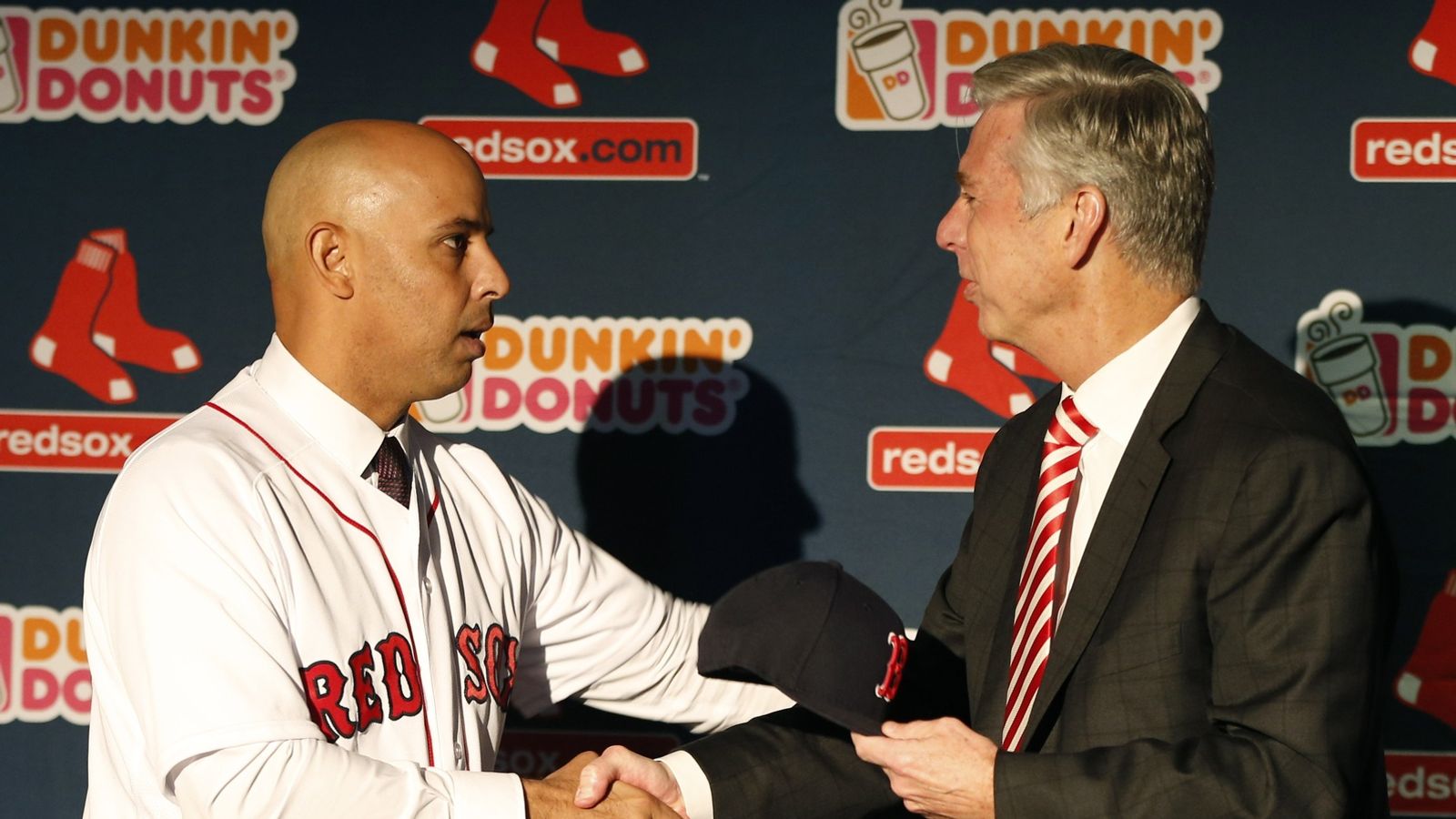 Red Sox manager Alex Cora stresses communication with players