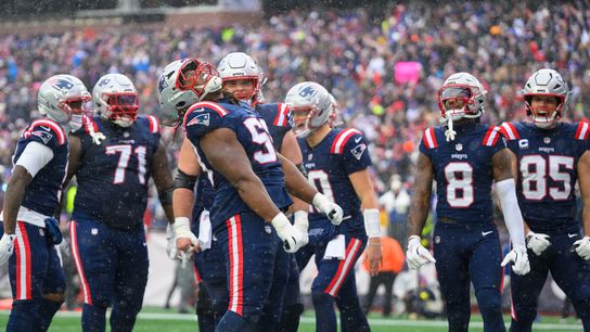 Giardi: For Patriots offensive line, 'adjust' has been they key word taken at Gillette Stadium (Patriots)