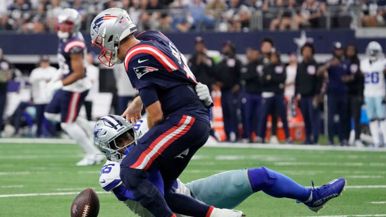 The Cowboys' 'unstoppable' defense exposes Patriots' PROBLEM at QB