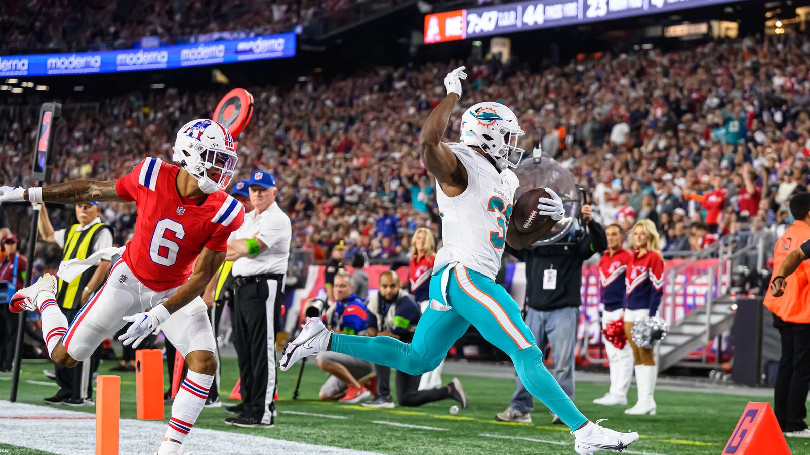 Dolphins' Jaylen Waddle isn't getting enough credit for Tyreek