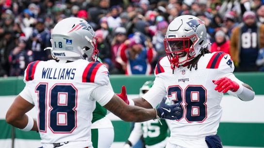 Giardi: It's just another Monday for the AFC East champion Patriots taken at Gillette Stadium (Patriots)