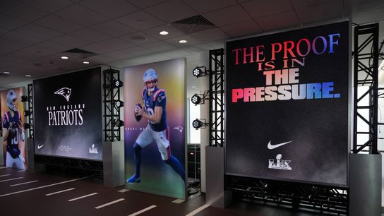 Giardi: Super Bowl Notebook - One more time for this Patriots team; plus, what NFL insiders think will be key Sunday taken at San Jose, Calif. (Patriots)